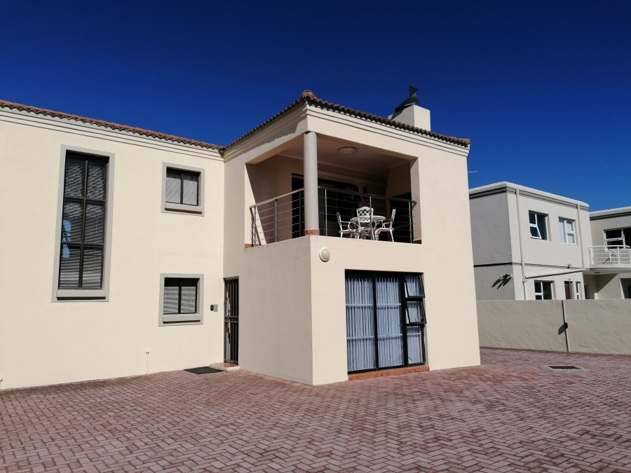 To Let 1 Bedroom Property for Rent in Summerstrand Eastern Cape